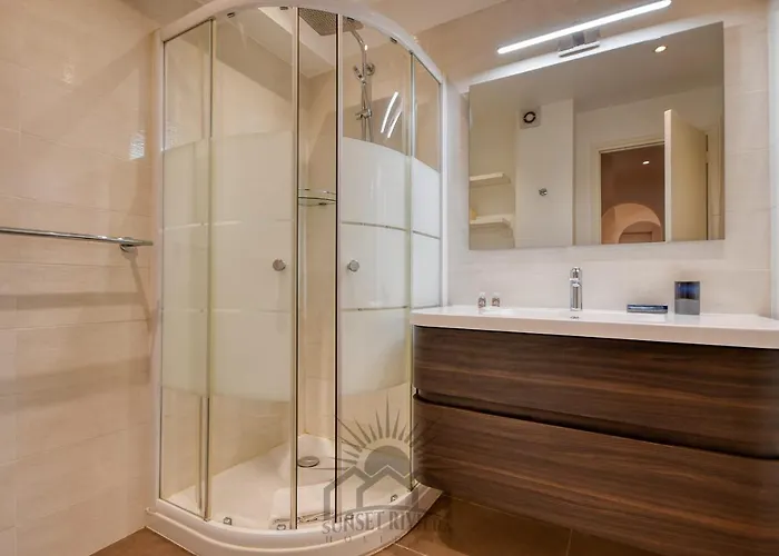 Le Carnot For 2 By Sunset Apartment *